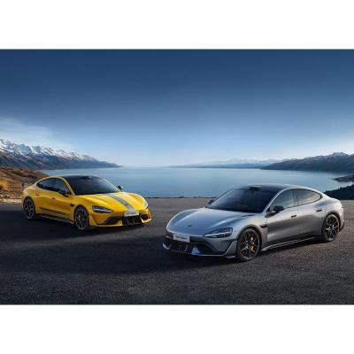 Xiaomi SU7 Ultra Pure Electric Sedan 700km Range 299PS Smart EV